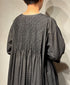 INMDS26723 80s VOILE LITTLE TREE BLOCK PRINT CREW-NECK DRESS WITH MINI PINTUCK