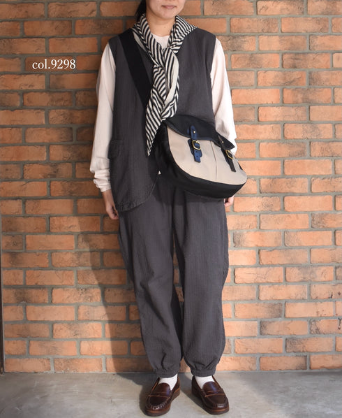 CLNAM2402S COTTON STRIPE TRIANGLE SCARF