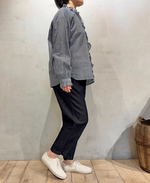 INMDS25062 HANDWOVEN YARN DYE NATURAL INDIGO CHAMBRAY FRILL COLLAR SHIRT