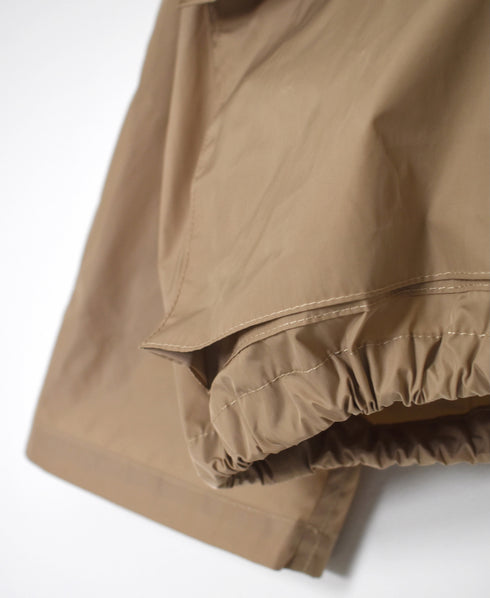 NHT2602PAI REYCLED NYLON BALMACAAN SHORT COAT WITH GUSSETED POCKET