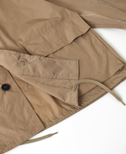 NHT2602PAI REYCLED NYLON BALMACAAN SHORT COAT WITH GUSSETED POCKET