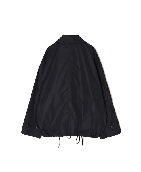 NHT2602PAI REYCLED NYLON BALMACAAN SHORT COAT WITH GUSSETED POCKET