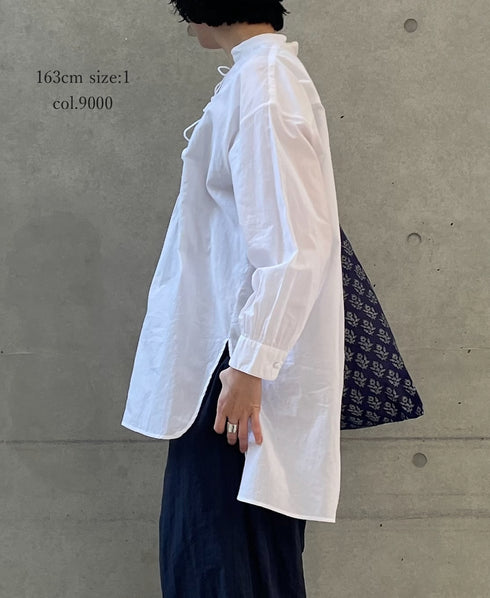 NMDS26222 60s ORGANIC CAMBRIC WITH EMB BANDED COLLAR EMB TUNIC