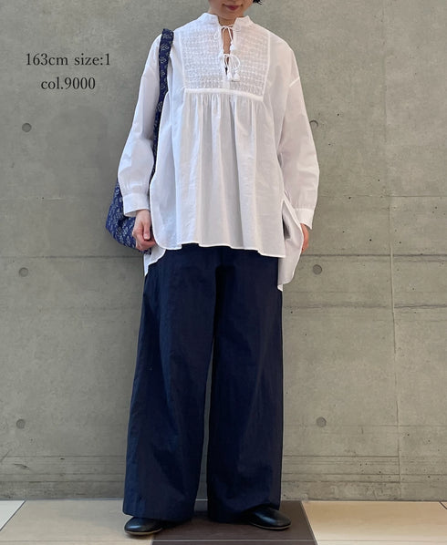 NMDS26222 60s ORGANIC CAMBRIC WITH EMB BANDED COLLAR EMB TUNIC