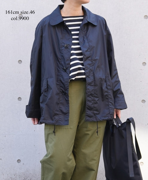 NHT2602PAI REYCLED NYLON BALMACAAN SHORT COAT WITH GUSSETED POCKET