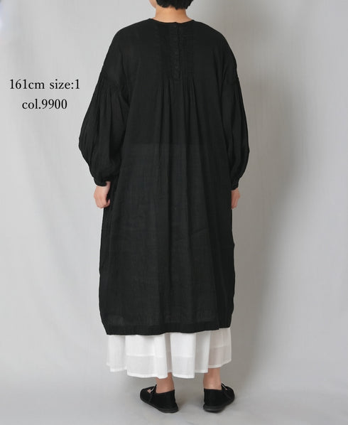 INMDS26011D AUTOLOOM LINEN/CO PLAIN OVERDYE BACK OPENING CREW-NECK SHIRTS DRESS WITH MINI PINTUCK