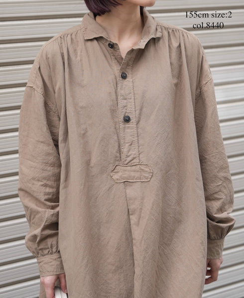 ISNAM2603D LINEN/COTTON PLAIN OVERDYE WORK GATHERED DRESS SHIRT