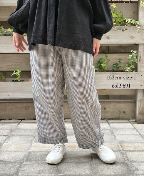 INMDS26025 HANDWOVEN COTTON/SILK SMALL GINGHAM CHECK 2 TUCK TAPERED EASY PANTS