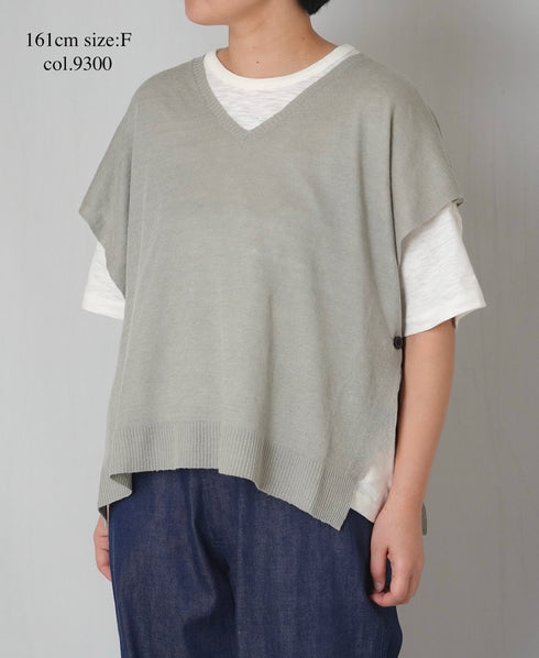 NNSL26003 12GG 1PLY LINEN/COTTON V-NECK VEST WITH SIDE BUTTON