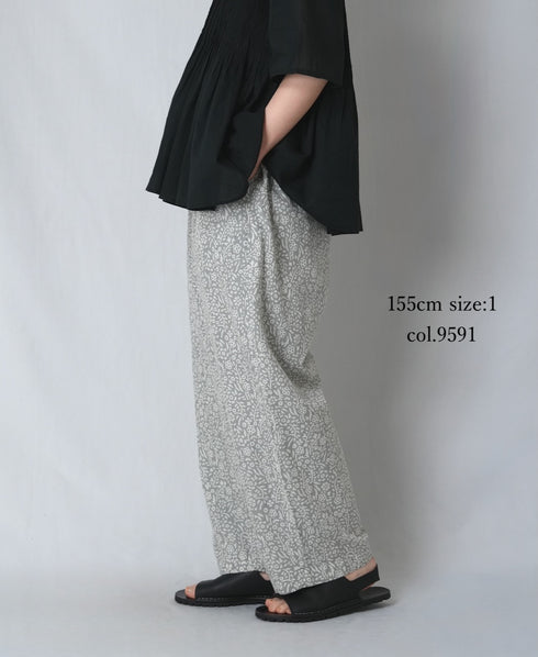 INMDS26106 80s COTTON FLOWER BLOCK PRINT 2TUCK TAPERED EASY PANTS