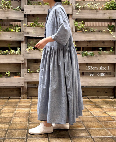 INMDS26042 HANDWOVEN YARN DYE CHAMBRAY FRILL COLLAR SHIRTS DRESS WITH RAJASTHAN GATHER