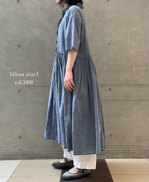 INMDS26042 HANDWOVEN YARN DYE CHAMBRAY FRILL COLLAR SHIRTS DRESS WITH RAJASTHAN GATHER