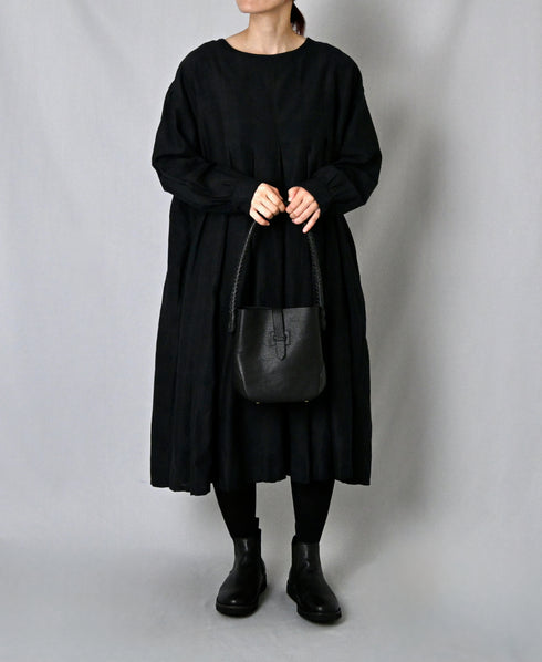 SVMDS2651 GRAINED LEATHER ONE HANDLE SMALL BAG