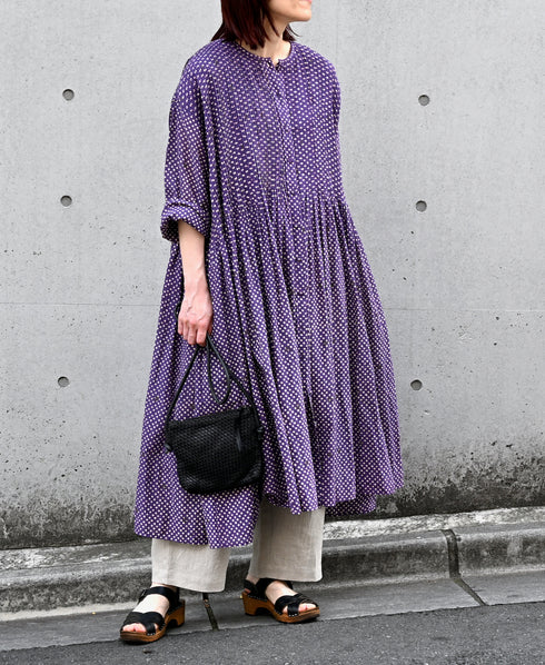 INMDS26084 80s VOILE SQUARE BLOCK PRINT CREW NECK BUTTON SHIRTS DRESS WITH MINI PINTUCK