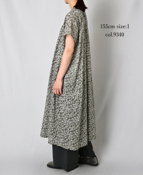 NSL26073 80s VOILE TWO TONE FLOWER PRINT BANDED COLLAR FRENCH/SL PINTUCK DRESS