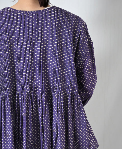 INMDS26083 80s VOILE SQUARE BLOCK PRINT CREW NECK BUTTON SHIRTS WITH MINI PINTUCK