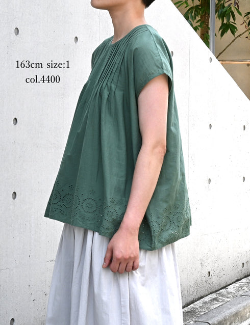 INSL26342 80s VOILE PLAIN WITH CUT WORK LACE CREW NECK FRENCH/SL SHIRTS WITH PINTUCK