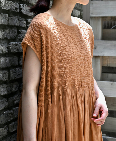 NMDS26513D 80s ORGANIC VOILE STRIPE (OVERDYE) CREW-NECK F/SL DRESS WITH PINTUCK