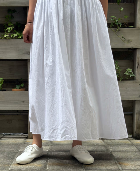 NMDS26523 60s ORGANIC CAMBRIC WITH EMB FRENCH/SL BACK OPENING DRESS
