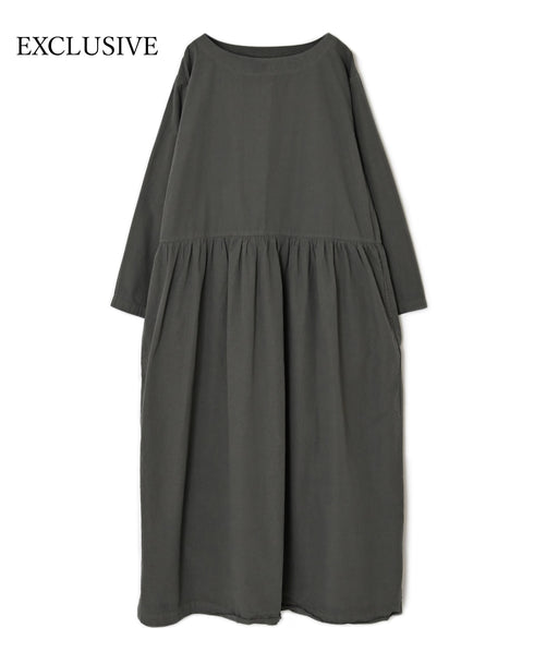 INAM2653PD 40s POPLIN OVERDYE BOAT NECK L/SL ONE-PIECE