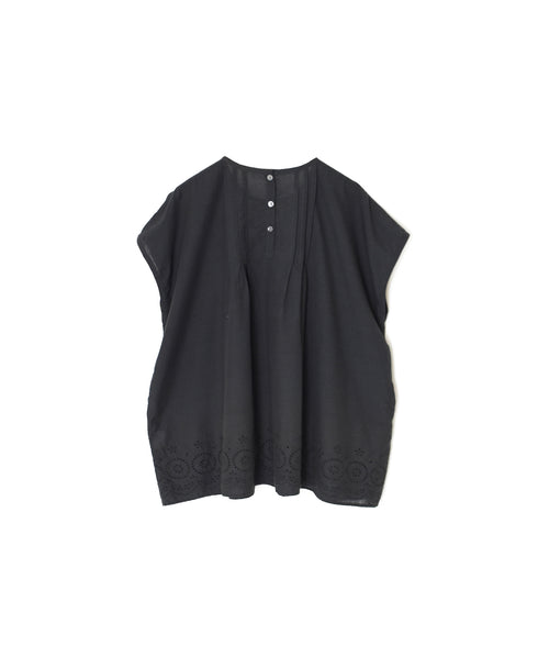 INSL26342 80s VOILE PLAIN WITH CUT WORK LACE CREW NECK FRENCH/SL SHIRTS WITH PINTUCK