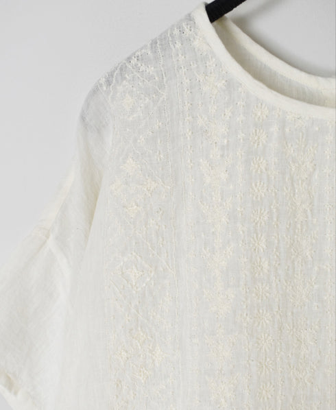 NMDS25242 80s POWER LOOM LINEN PLAIN BACK OPENING CREW-NECK S/SL EMB SHIRT