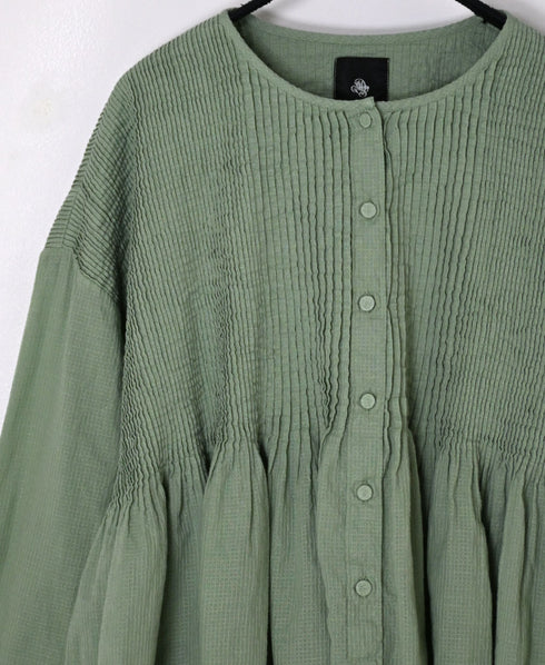 NMDS26233D 80s ORGANIC MICRO CHECK OVERDYE CREW-NECK BUTTON SHIRT WITH MINI PINTUCK
