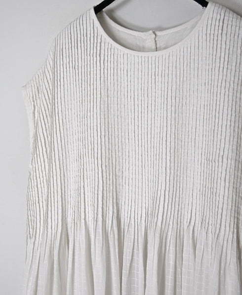 NMDS26503D 80s ORGANIC DOBIE CHECK OVERDYE CREW-NECK F/SL DRESS WITH PINTUCK