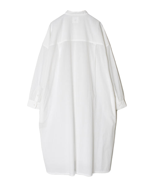NMDS26524 60s ORGANIC CAMBRIC WITH EMB BANDED COLLAR MAXI SHIRT