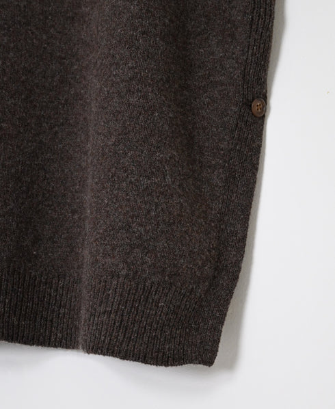 NNSL26512 7GG PLAIN STITCH NYLON/COTTON/WOOL CREW-NECK VEST WITH SIDE BUTTON