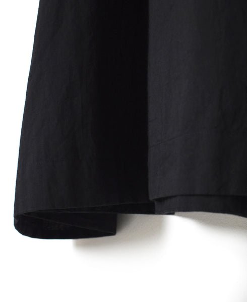 NSL26003 60s CAMBRIC PLAIN CREW-NECK BACK SIDE GATHERED DRESS WITH LINING