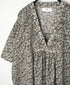 NSL26072 80s VOILE TWO TONE FLOWER PRINT V-NECK PINTUCK S/SL SHIRT