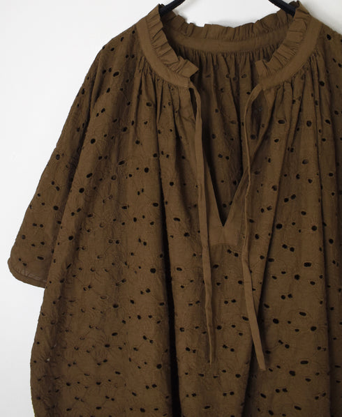 NSL26083 ALL HEMLA FRILL & STRING GATHERED SHIRT