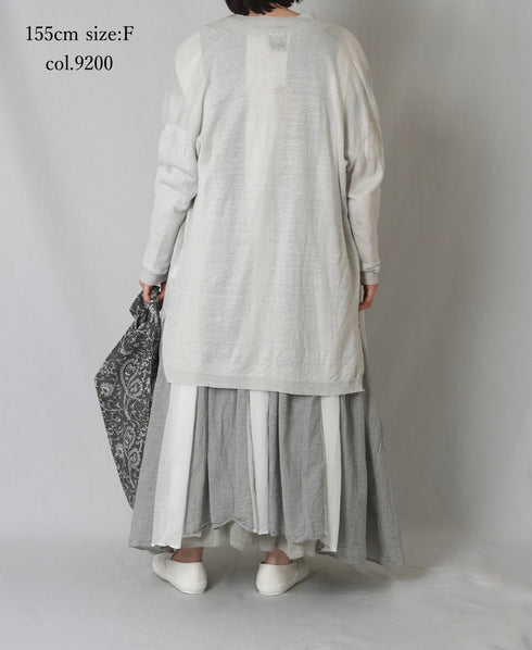 CNMDS2501 12GG LINEN PLAIN V-NECK CARDIGAN WITH SLIT