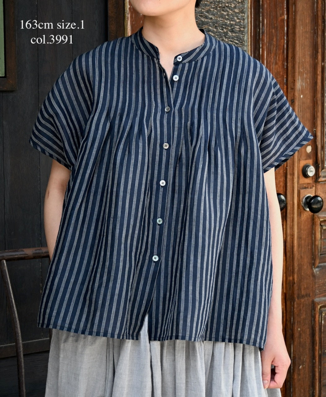 INSL26331 60s AUTO LOOM COTTON/LINEN STRIPE BANDED COLLAR FRENCH/SL PINTUCK SHIRTS