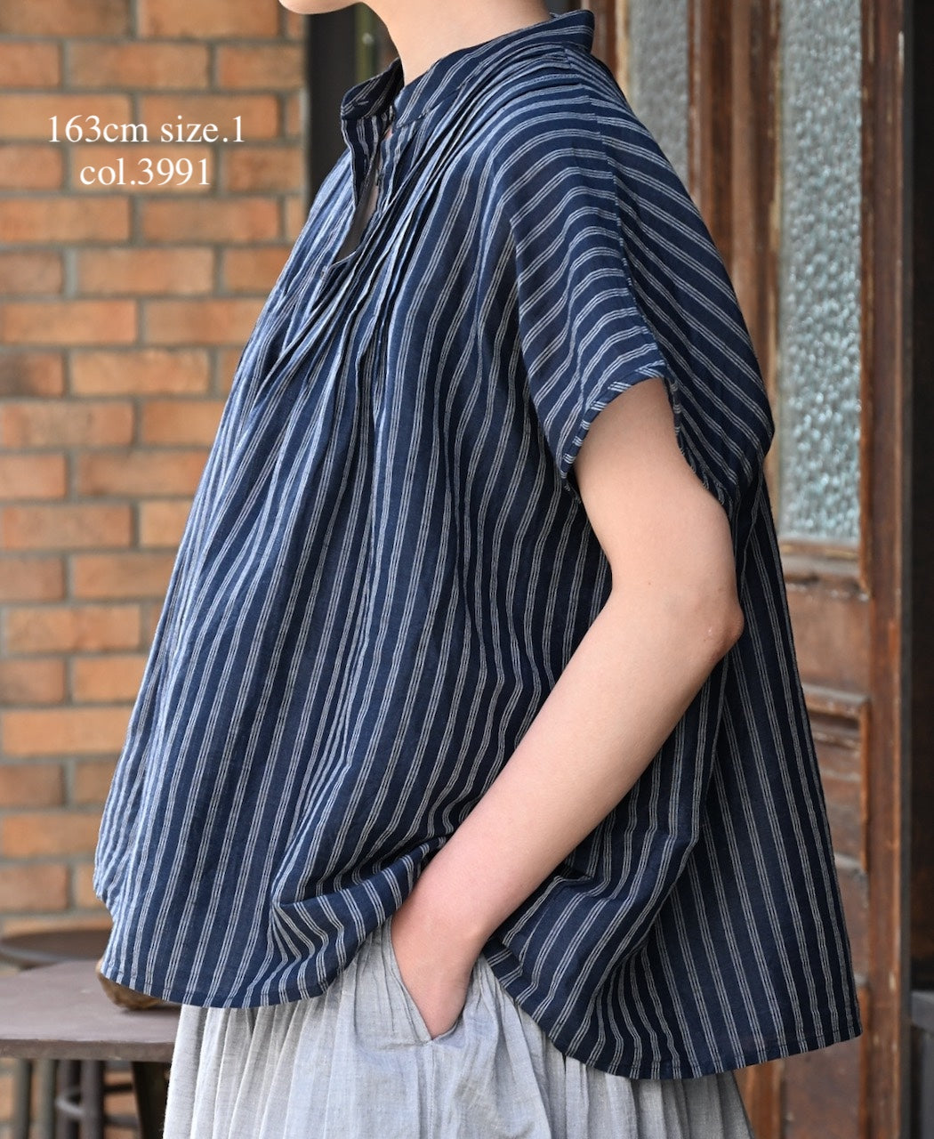 INSL26331 60s AUTO LOOM COTTON/LINEN STRIPE BANDED COLLAR FRENCH/SL PINTUCK SHIRTS