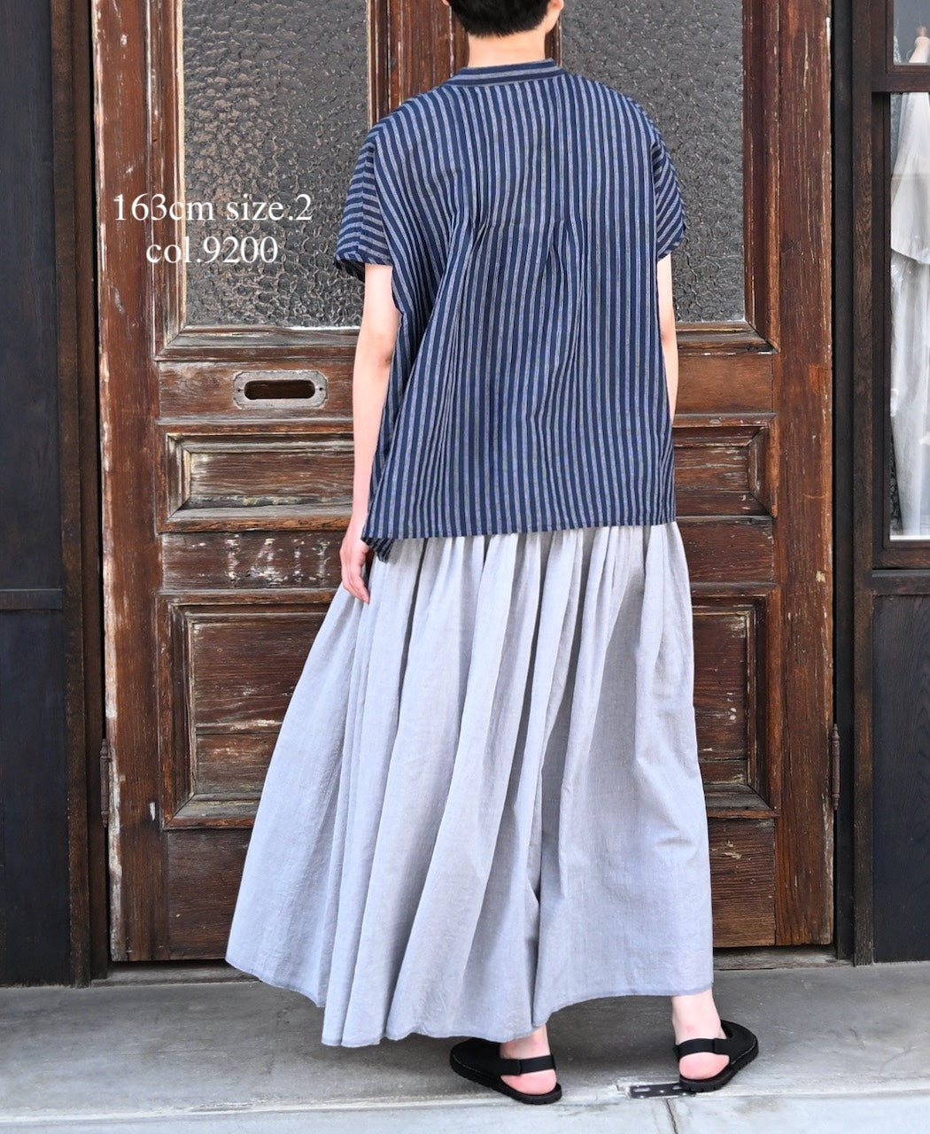 INMDS26043 HANDWOVEN YARN DYE CHAMBRAY PINTUCK FLARED SKIRT