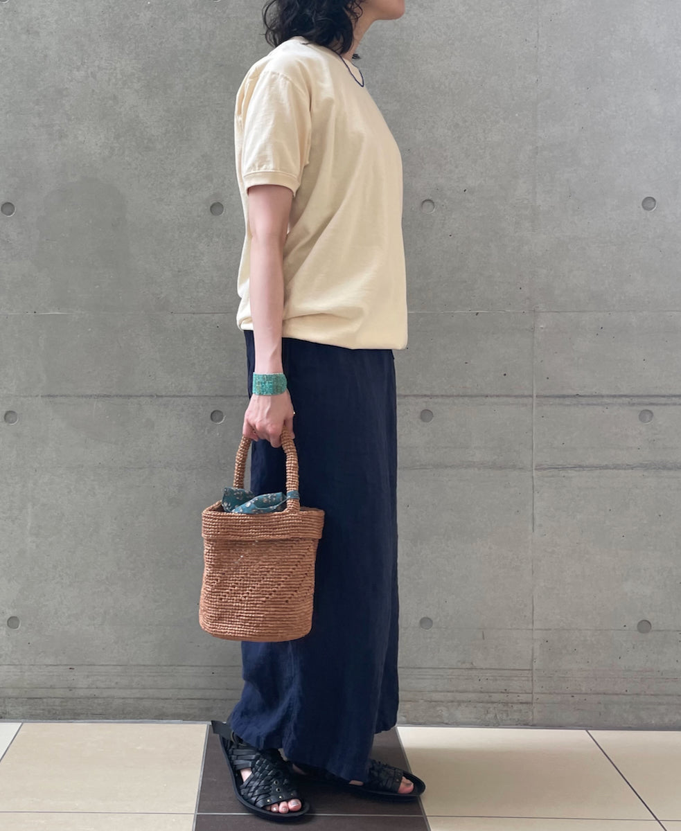 ANMDS2501 RAFFIA ONE HANDLE BARREL BAG