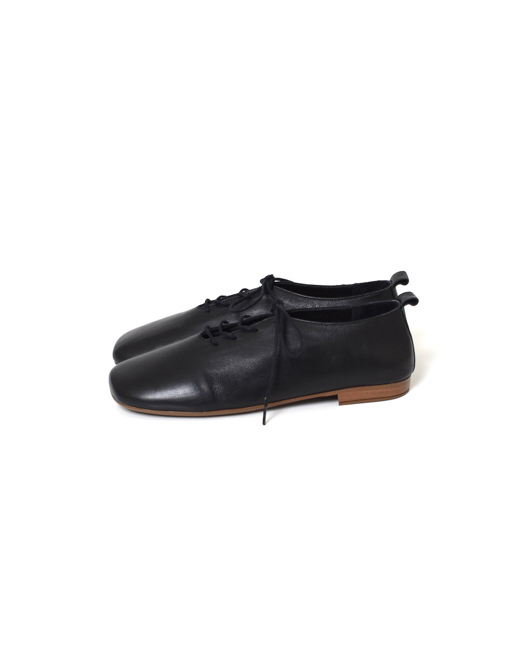 GNSP2601 Lace-Up Shoes