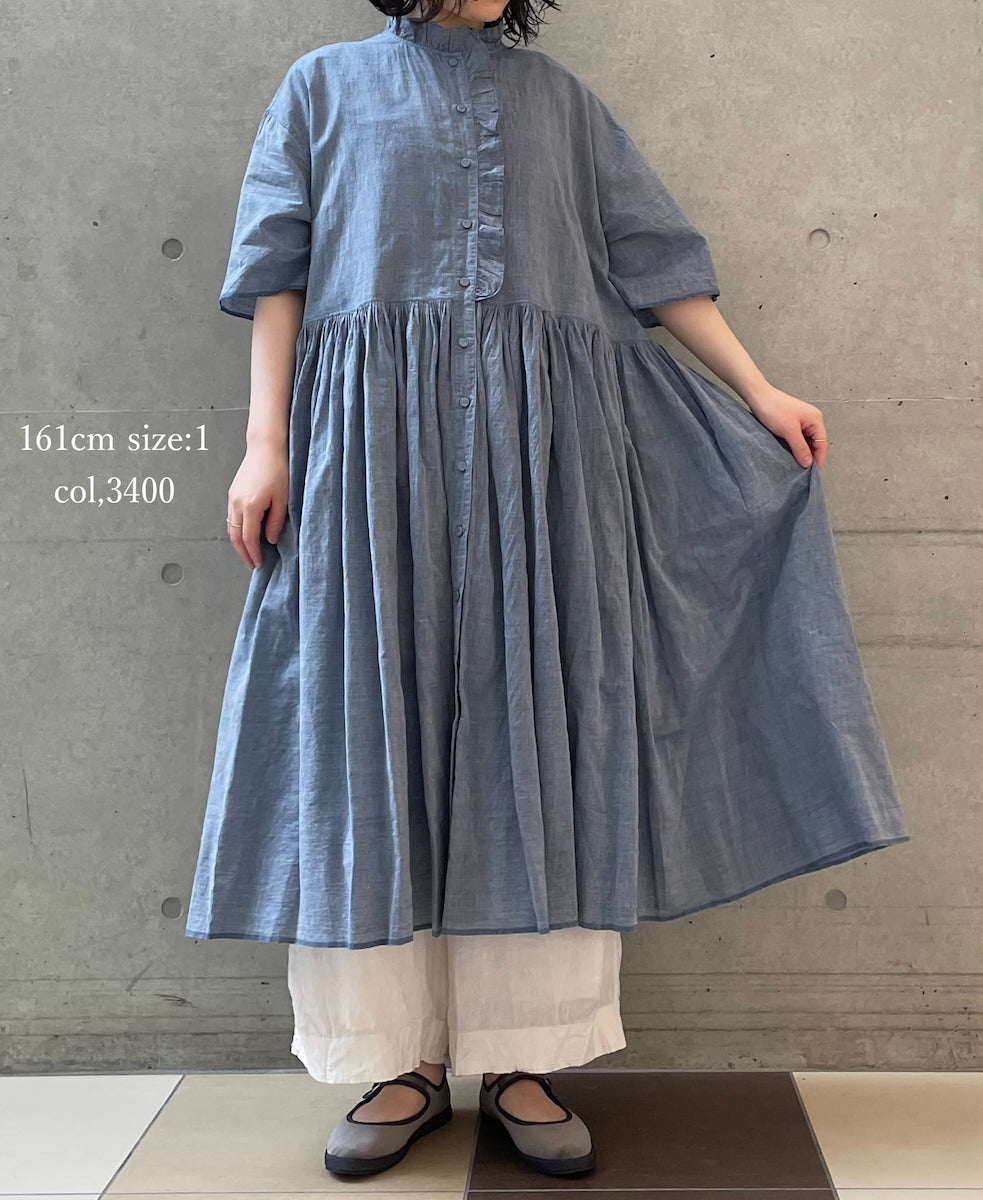 INMDS26042 HANDWOVEN YARN DYE CHAMBRAY FRILL COLLAR SHIRTS DRESS WITH RAJASTHAN GATHER