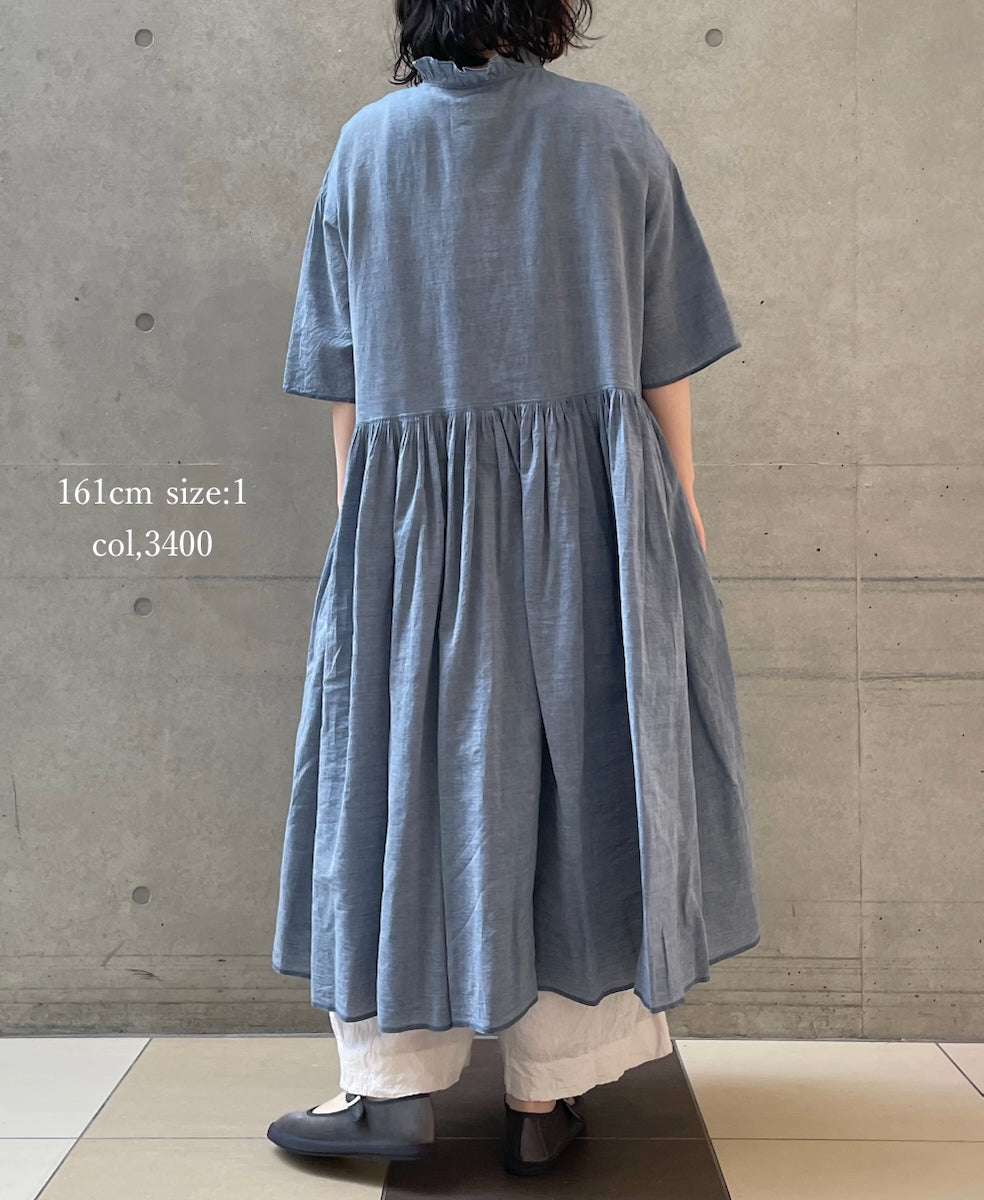 INMDS26042 HANDWOVEN YARN DYE CHAMBRAY FRILL COLLAR SHIRTS DRESS WITH RAJASTHAN GATHER