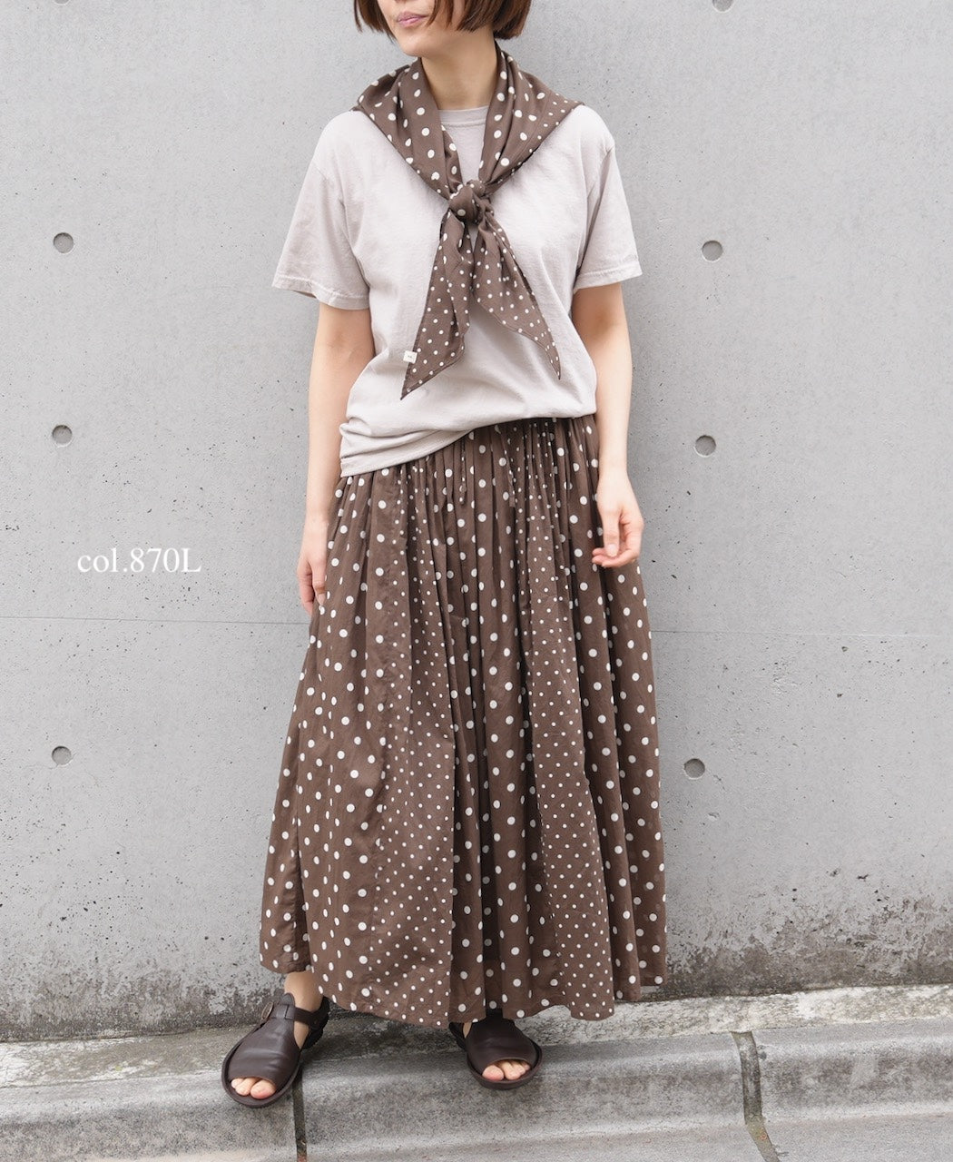 NSL26058 80s COTTON VOILE DOT PRINT TRIANGLE STOLE