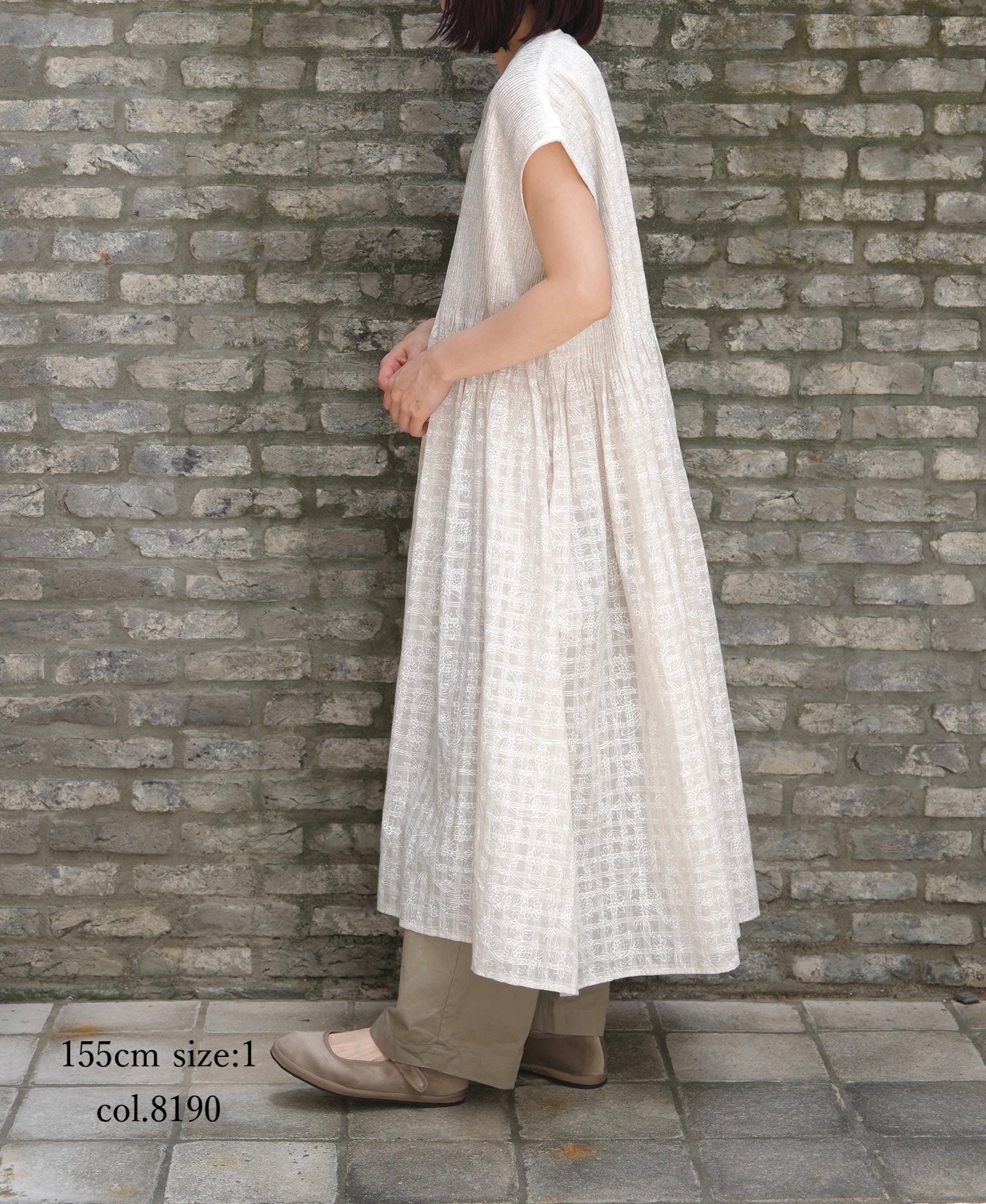 INMDS26097 POWER LOOM COTTON DOBIE CHECK FLOWER HAND SCREEN PRINT V-NECK FR/SL PULLOVER DRESS