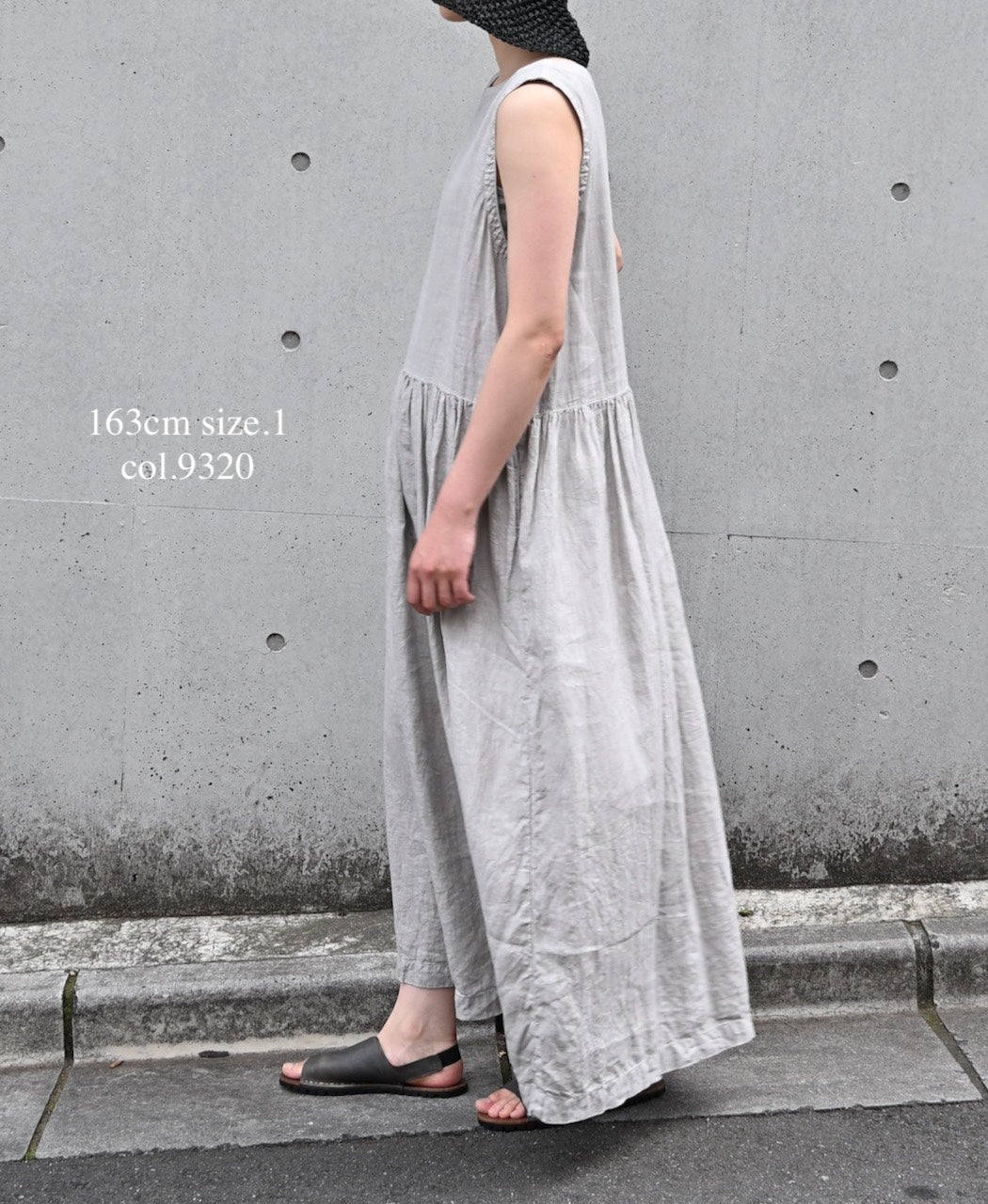 NAM1633LP LINEN PLAIN (OVERDYE) BOAT NECK NO/SL ONE-PIECE