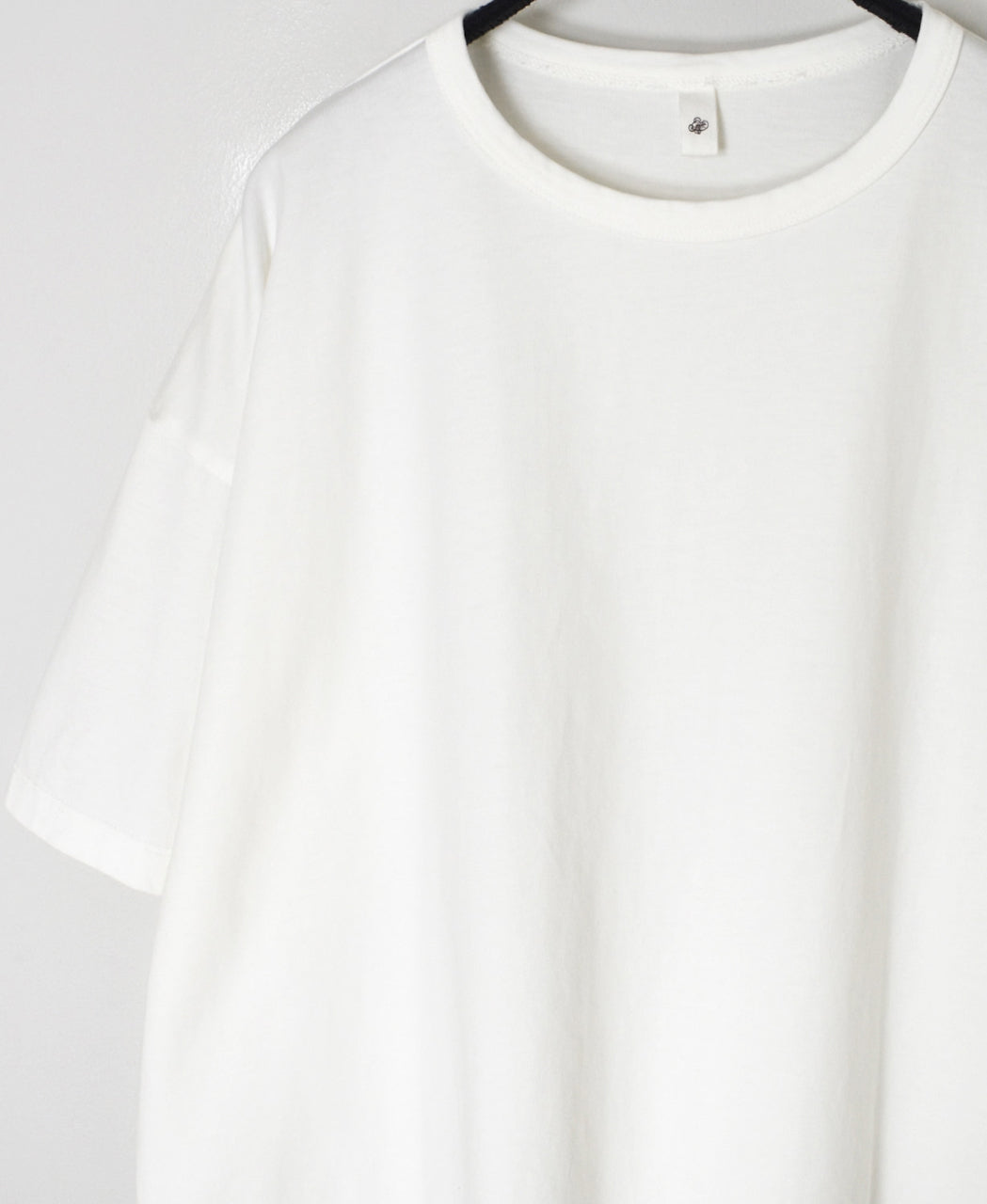 AMDS2601 COTTON JERSEY CREW-NECK T-SHIRT