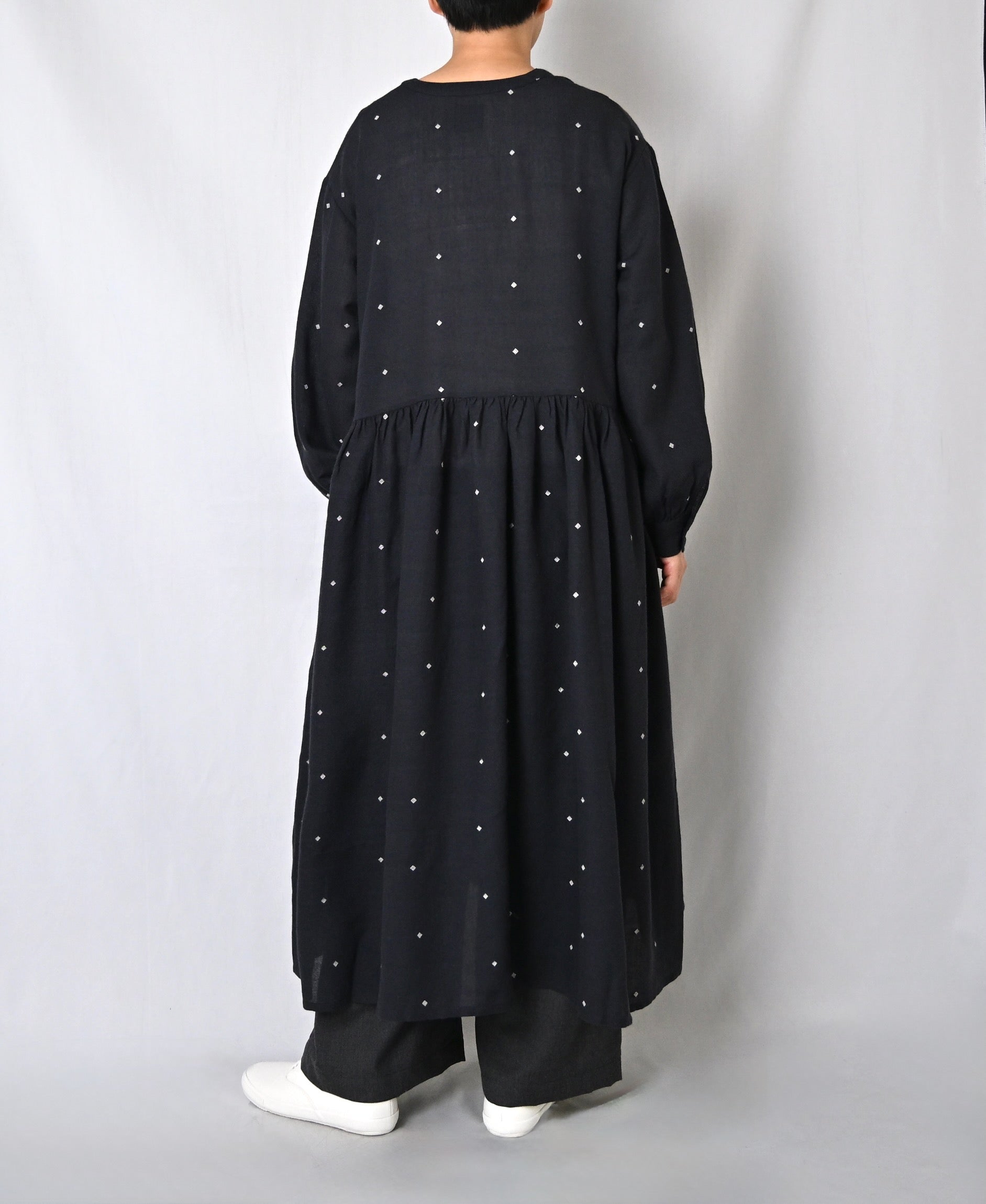 163cm　size:2　col.3981