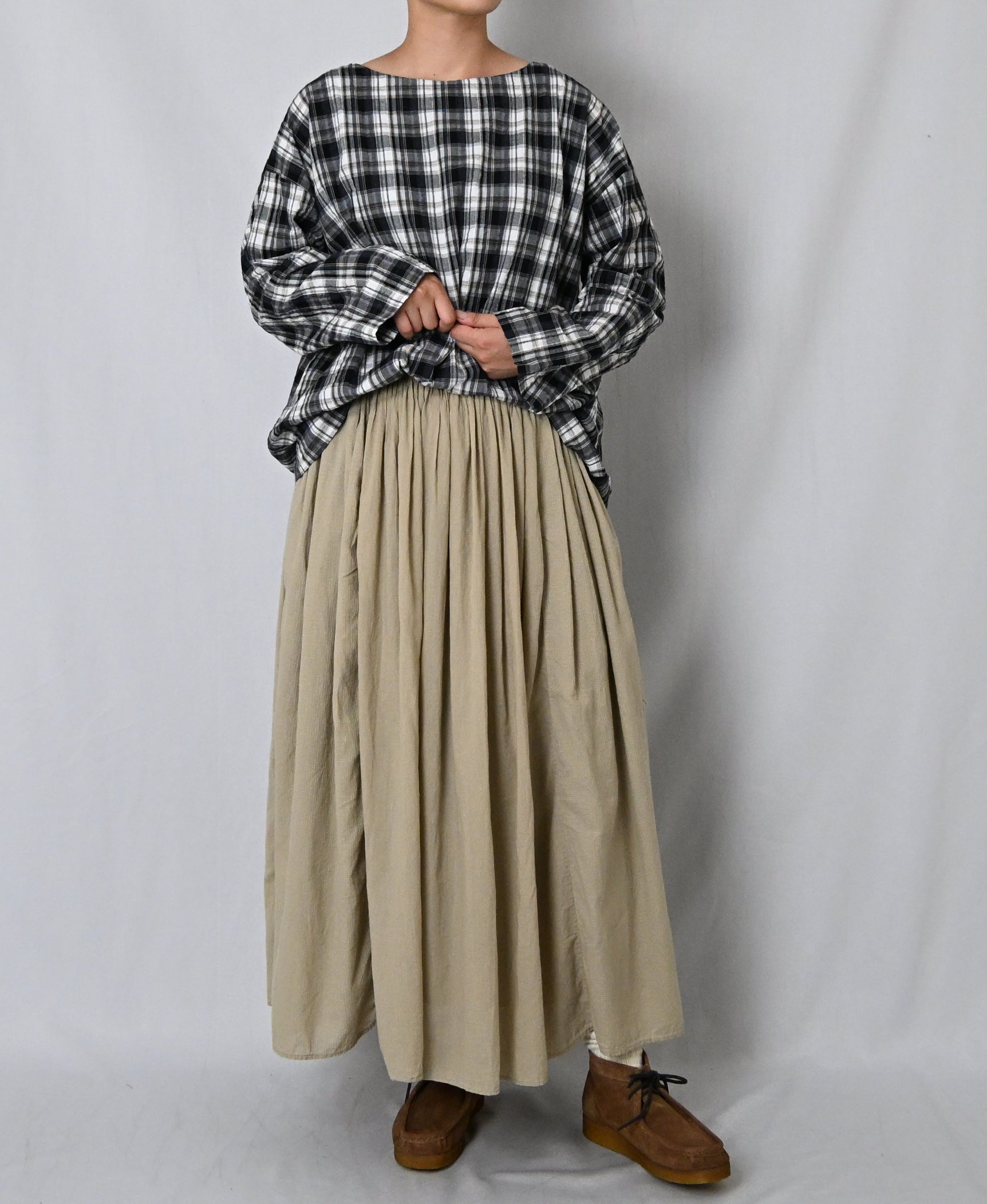 163cm　size:2　col.998C