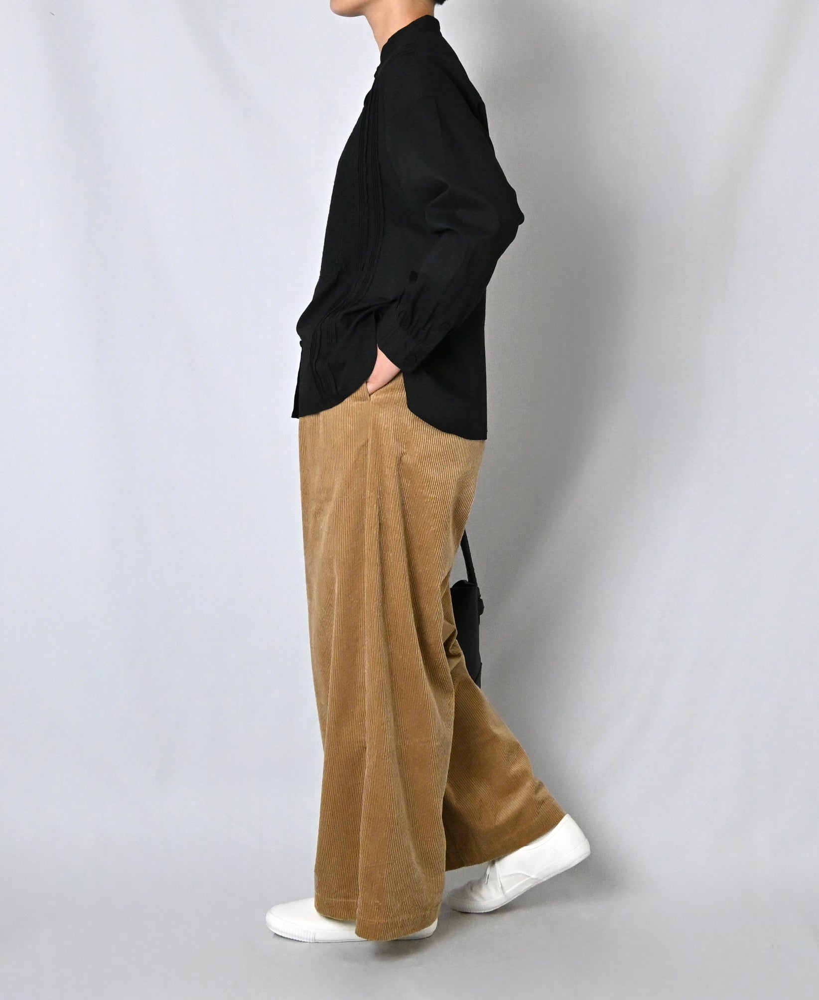 163cm　size:1　col.8400