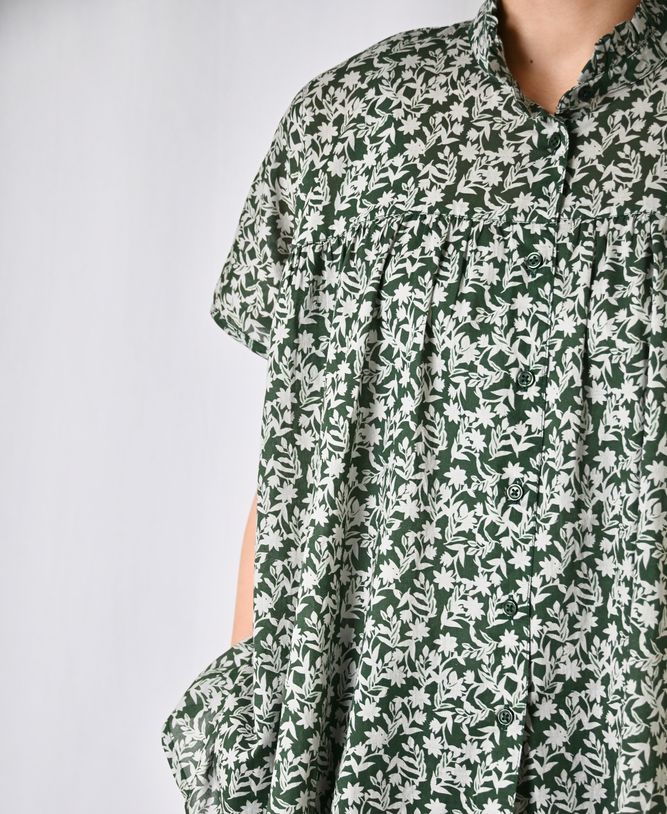 NSL26071 80s VOILE TWO TONE FLOWER PRINT FRILL COLLAR FRENCH/SL SHIRT