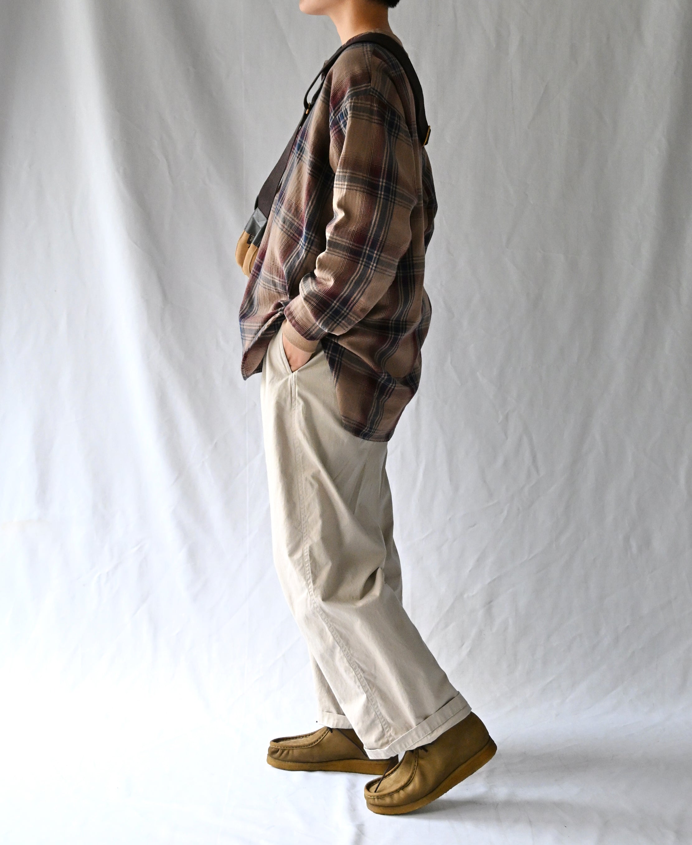 163cm　size:44　col.8950